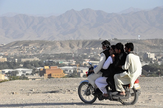 moped-2252091_640 Kabul