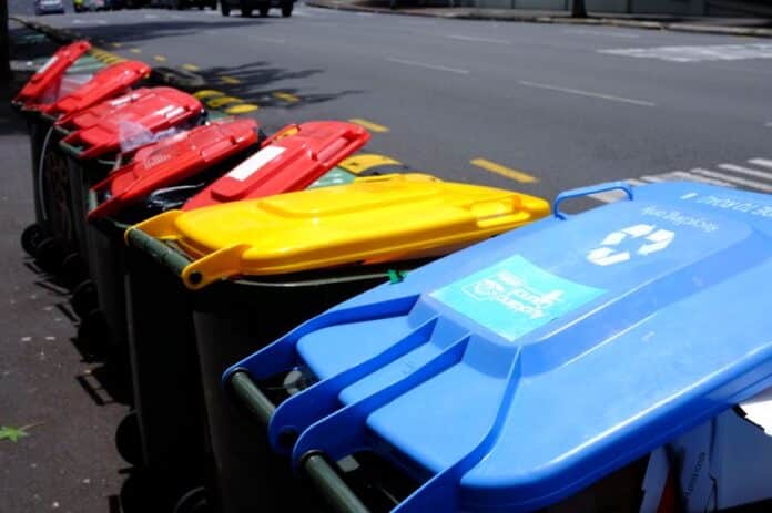 szelektív hulladékgyűjtés; recycling